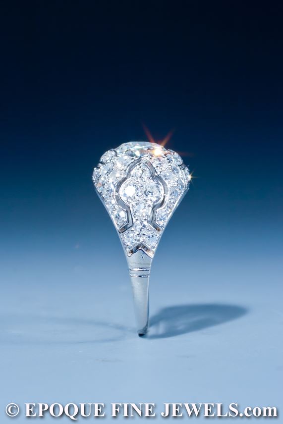 A very fine Art Deco diamond ring, | MasterArt